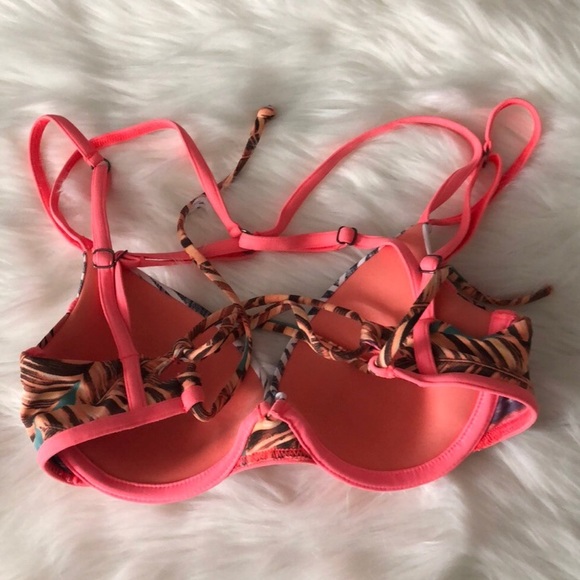 maaji bikini top - Picture 5 of 5